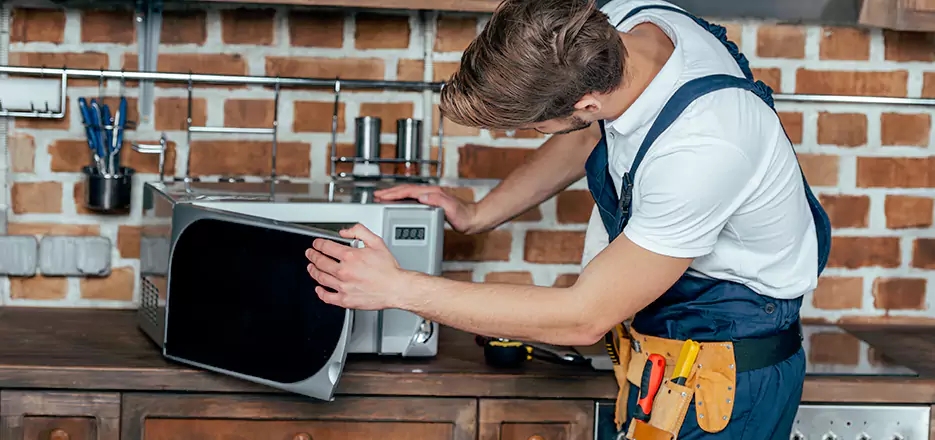 In-Home Microwave Repair in Castro Valley
